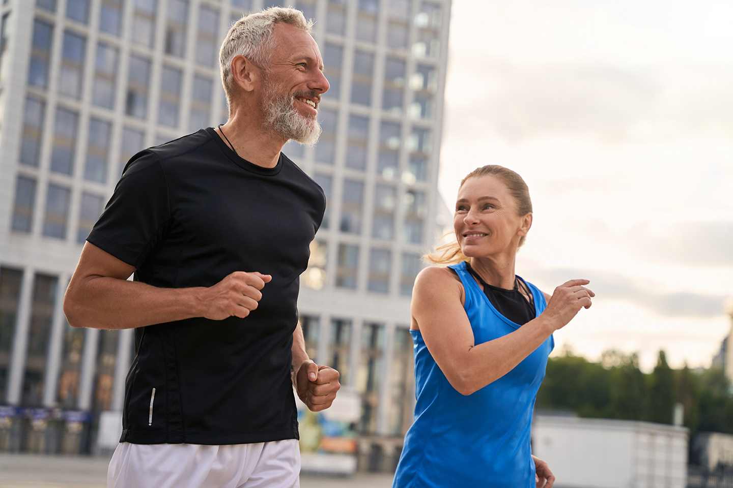 middle-aged running couple